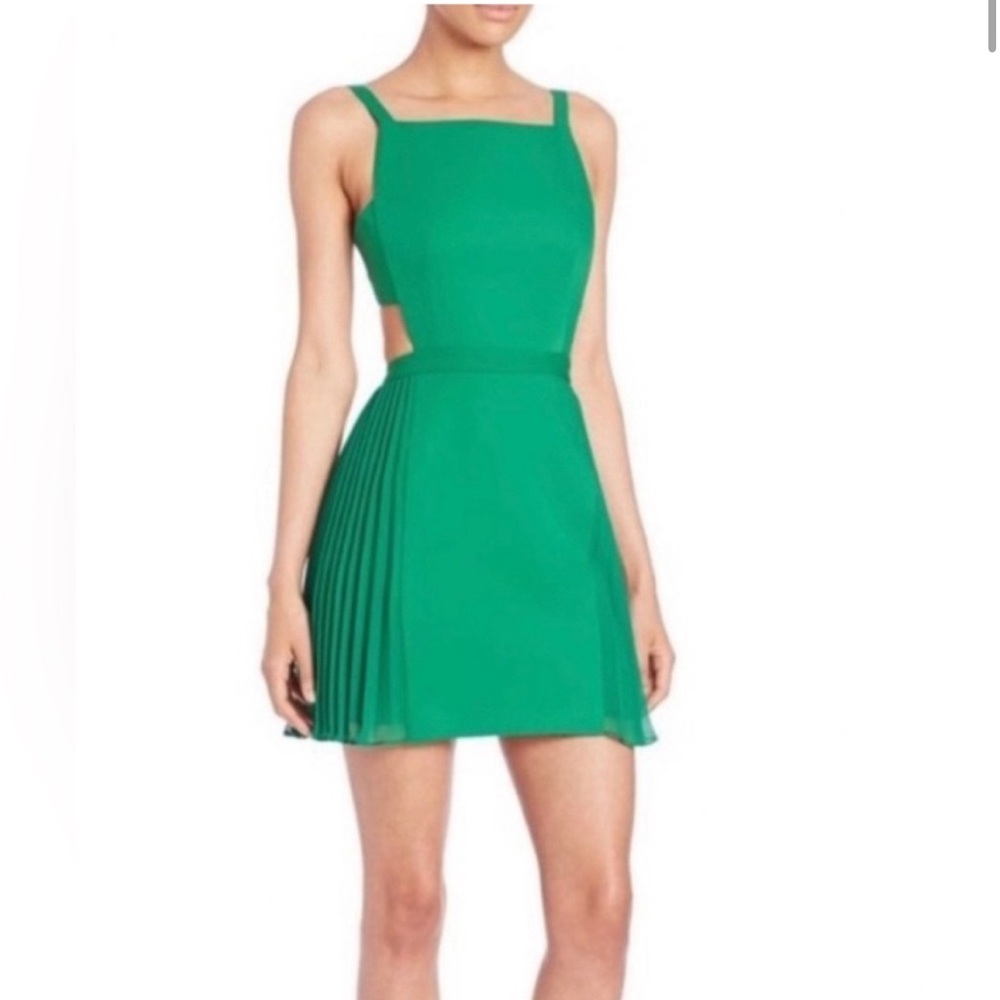 BCBGMAXAZRIA Brielle 
Open-Back, Side-Pleated Dress 
Green